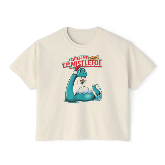 Catch Me Under the Mistletoe - Women's Boxy Tee